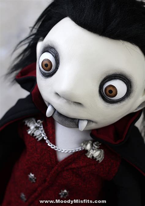 Vampire Doll (u/lilmisschanel) .